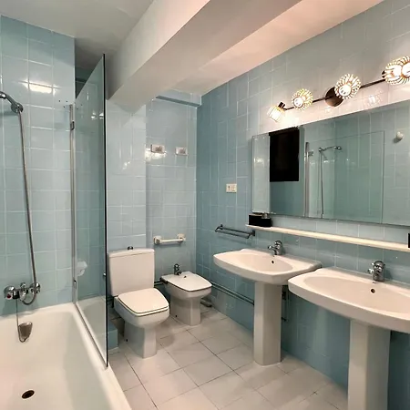 With Spectacular Views *